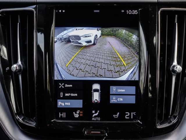 Volvo  Momentum Pro AWD B4 Diesel EU6d Allrad Navi Leder digitales Cockpit Memory Sitze
