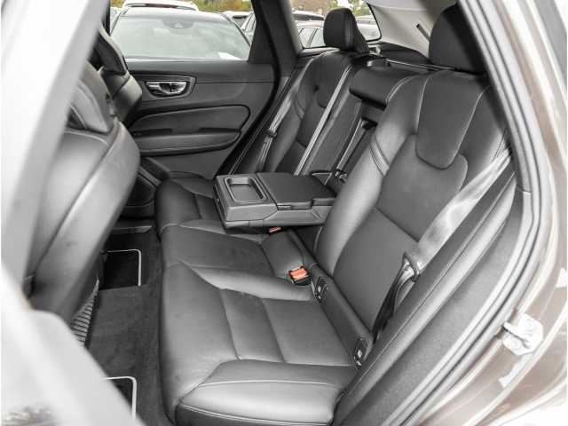 Volvo  Inscription 2WD T5 EU6d-T Navi Leder digitales Cockpit Memory Sitze Soundsystem